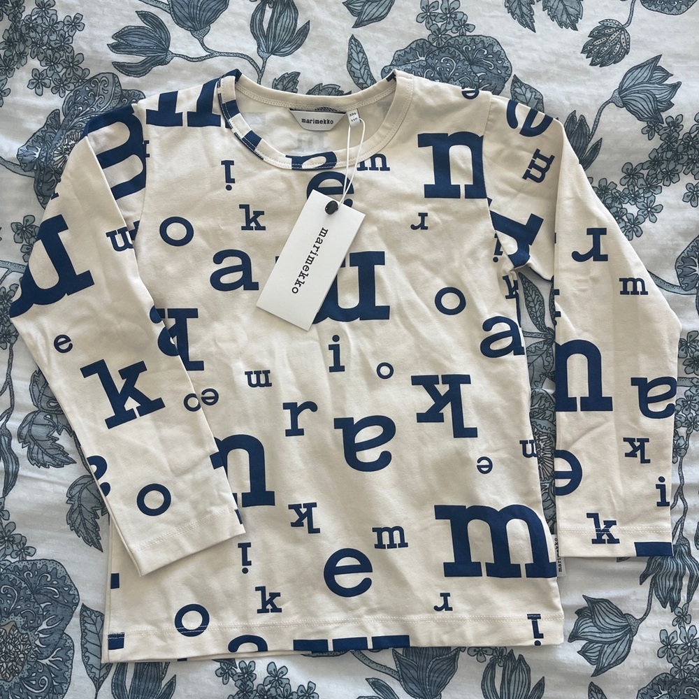 Marimekko Beige and Navy Alphabet Long-Sleeve Tee